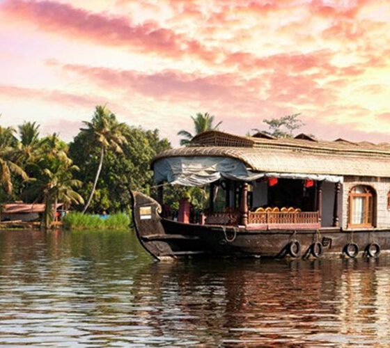 5 Nights 6 Days Kerala Package Itinerary