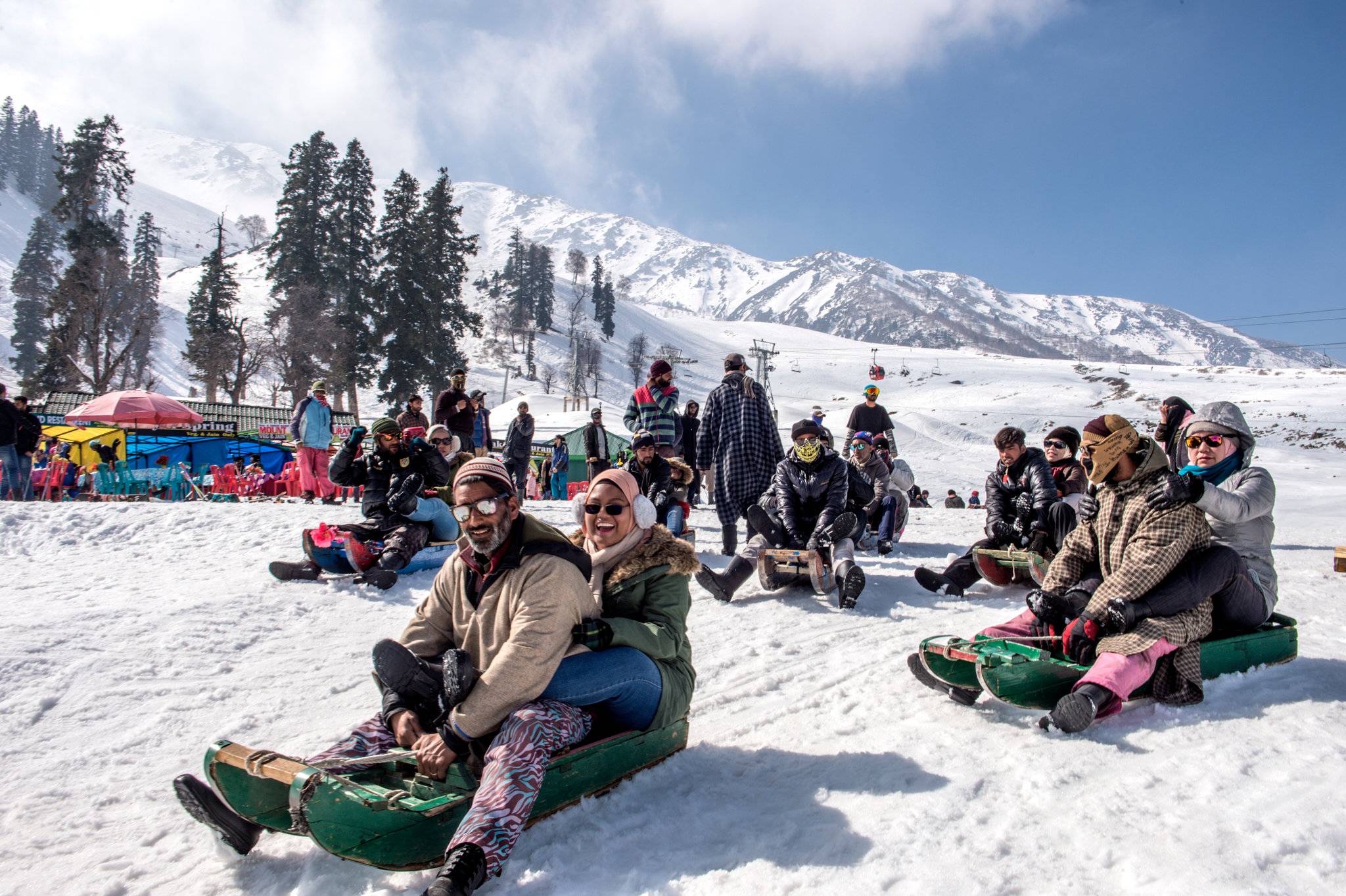 Kashmir tour packages available at Mahalakshmi Tours and Travels