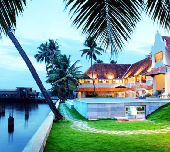 4 nights 5 days Kerala package itinerary available at Mahalakshmi Tours and Travels